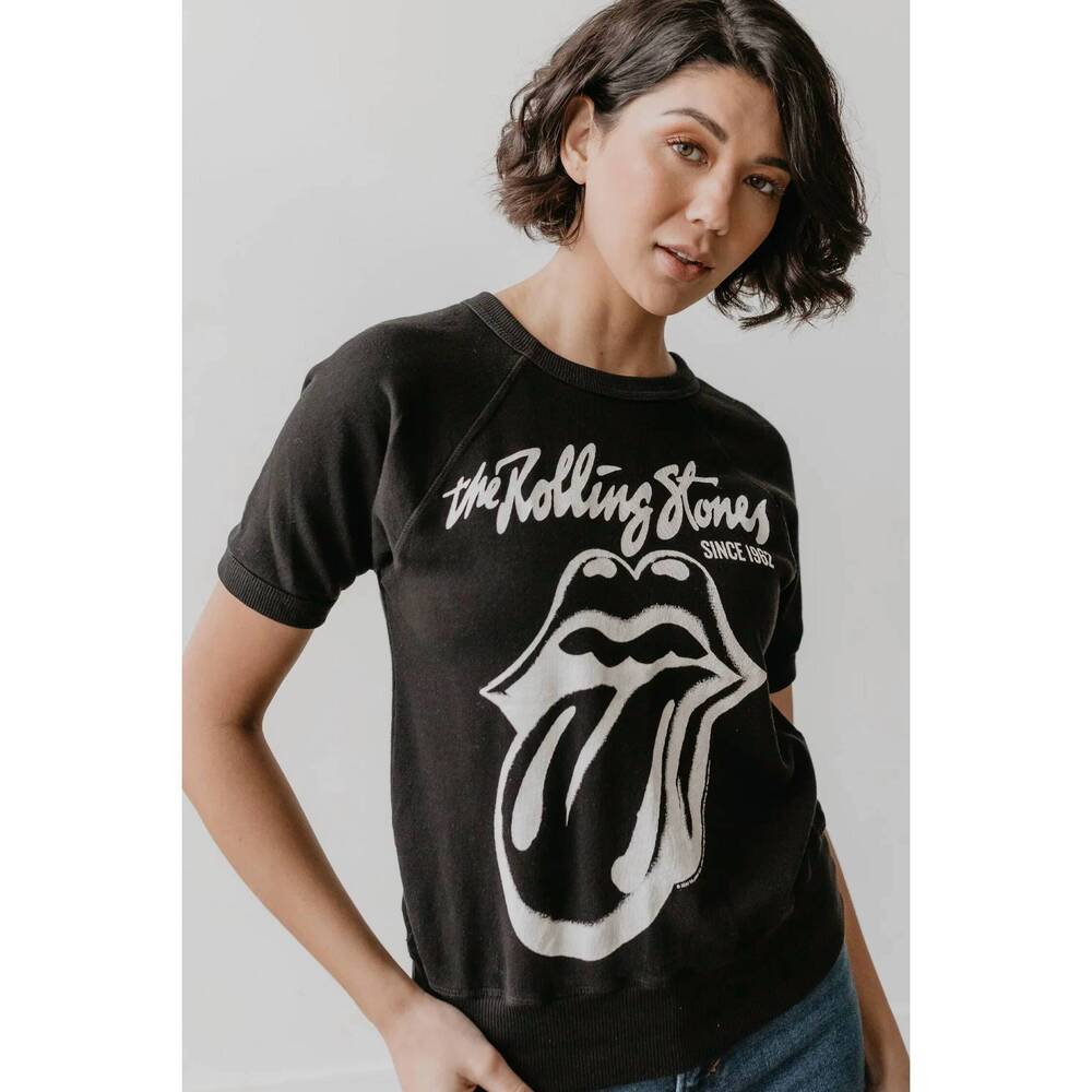 NEW PEOPLE OF LEISURE rolling stones raglan tee in black